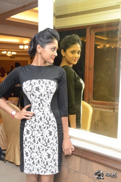 Sushma-Raj-at-Nayaki-Movie-First-Look-Launch